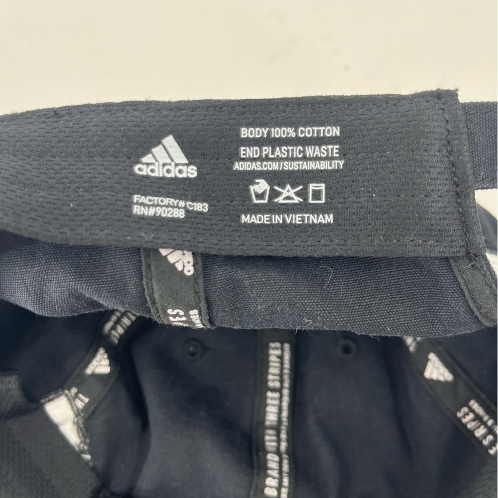 Adidas Cap - Picture 5 of 5